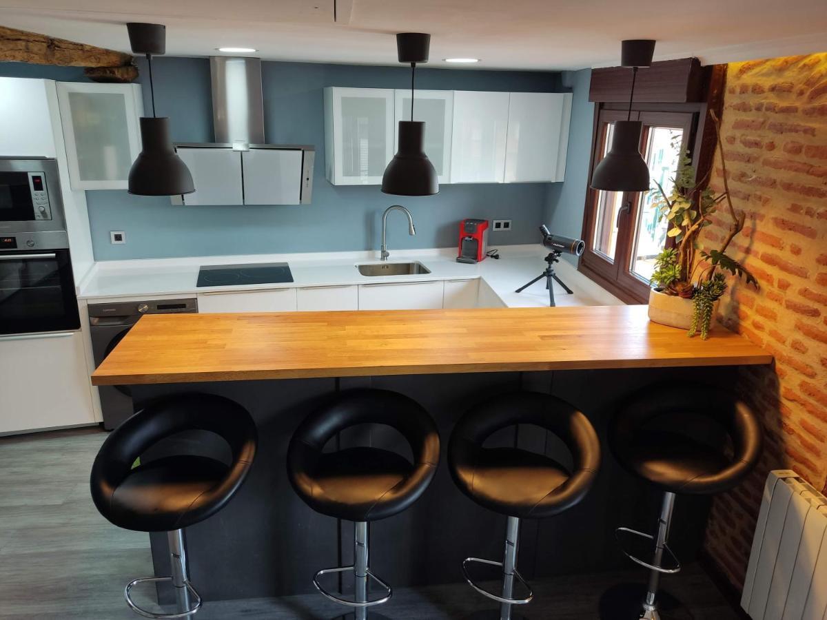 Precioso Loft En Bermeo Con Vistas Al Mar Apartment Bagian luar foto